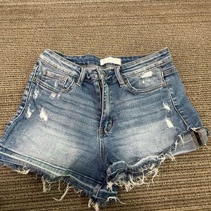 Vervet Blue  light blue jean shorts size medium